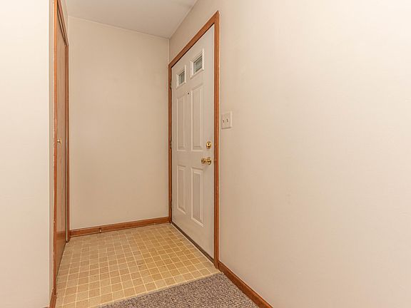 Photo D