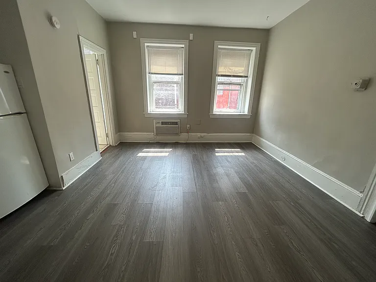 3431 Spring Garden St #L1 — Photo 2