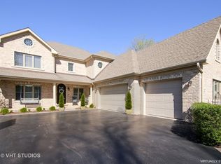 1542 Hawthorne Pl, Deerfield, IL 60015