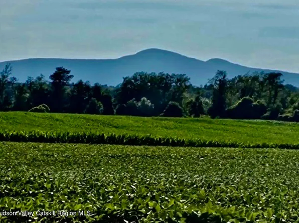 00 Route 9 S, Hudson, NY 12534