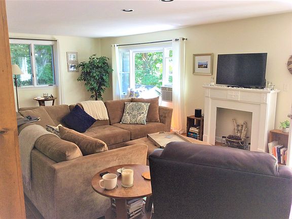 64 Wellsford Drive