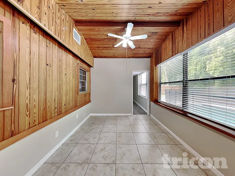 14314 Ravenwood Ln — Photo 22
