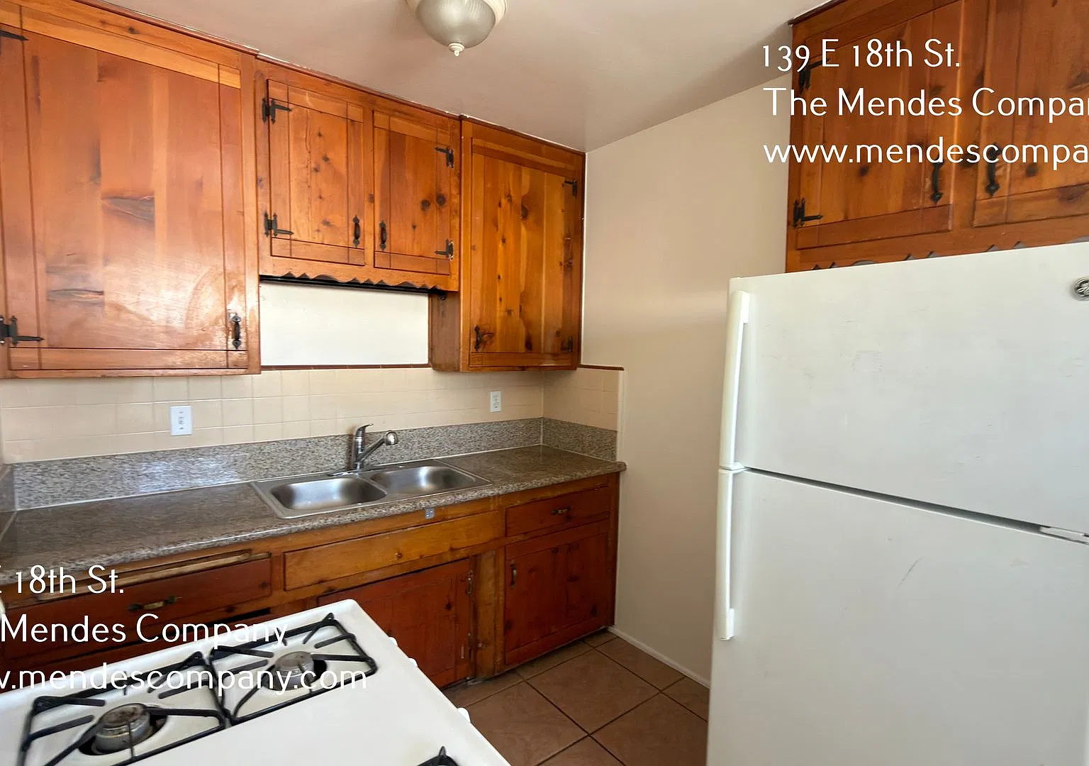 Manor Apartments — Photo 1