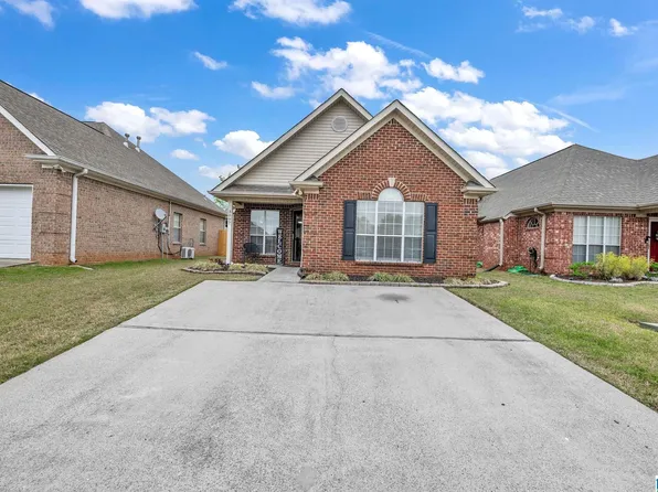 3097 Summit Dr, Fultondale, AL 35068