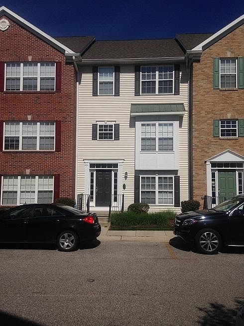 1st image of 137 Clancey St