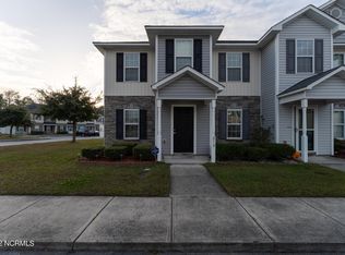 218 Glen Cannon Dr, Jacksonville, NC 28546