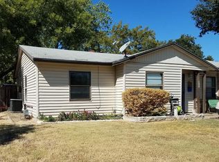 1800 Arbor Ln, Arlington, TX 76010