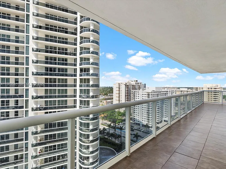 1830 S Ocean Dr #1806 — Photo 33