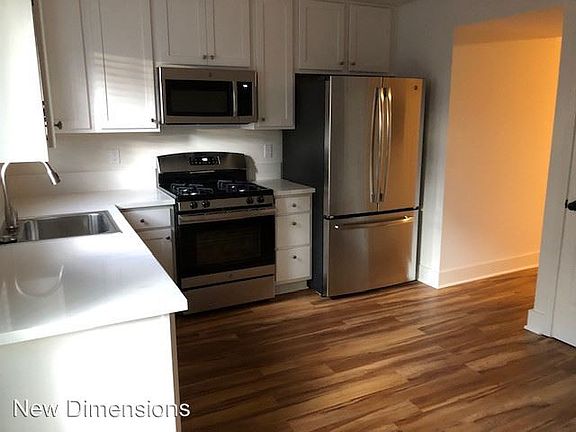 2nd image of 3945 Pheasant Dr Unit 03