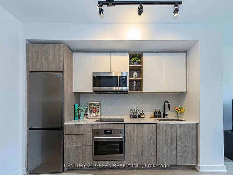 36 Zorra St #110 — Photo 20
