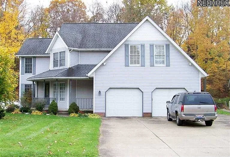 2500 Franciscan St NE photo 1