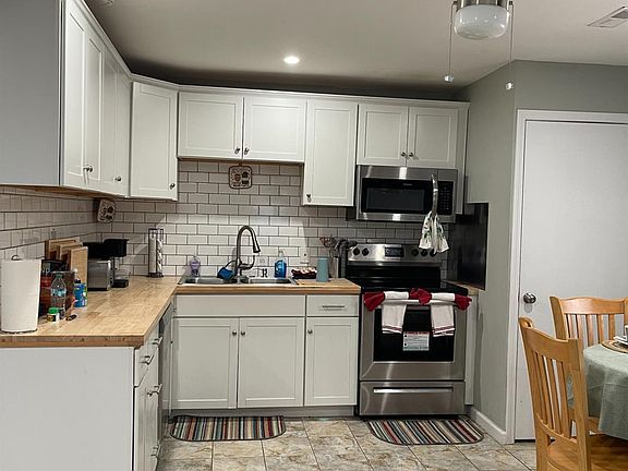 4th image of 4895 Winton Ridge Ln