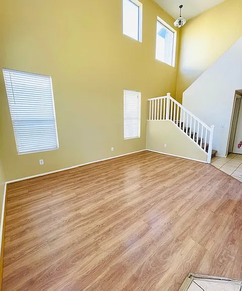 1802 S 114th Dr — Photo 12