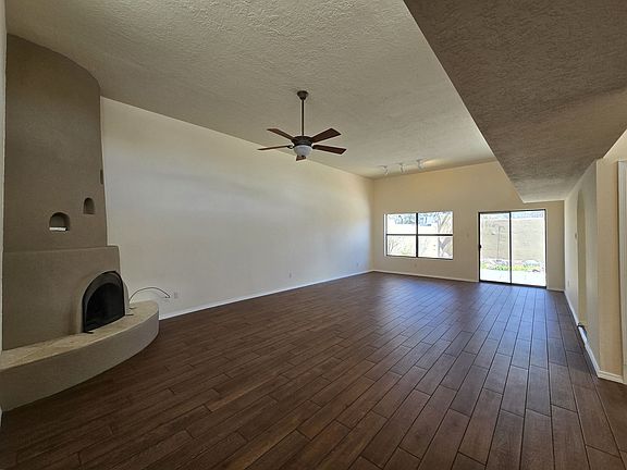 2nd image of 2933 Calle De Ovejas
