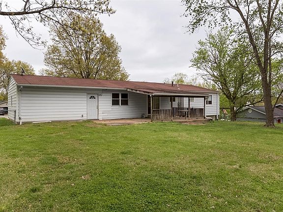 2nd image of 5515 Perigord Dr