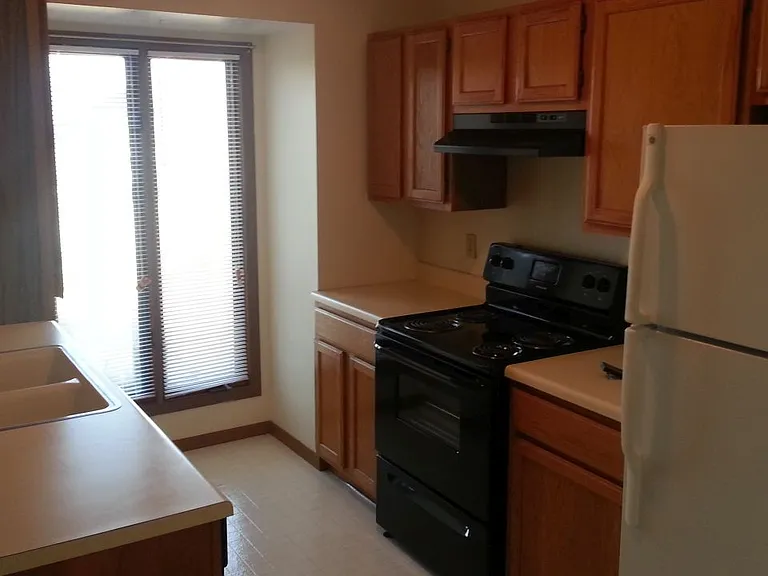 4116 S Miranda Ct — Photo 3