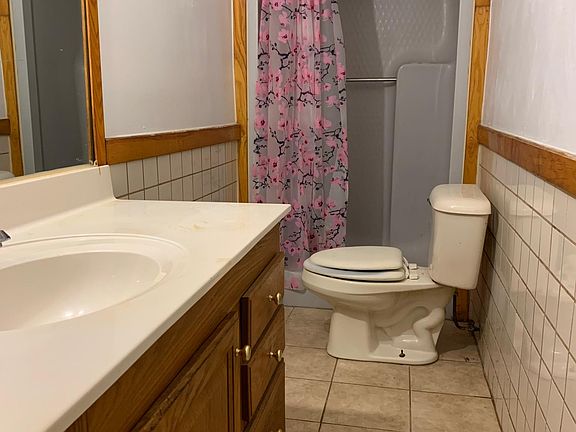 5th image of 22 Arrowhead Apartments APT 1
