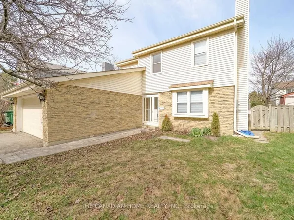 64 Somerset Dr, Brampton, ON L6Z 1C5