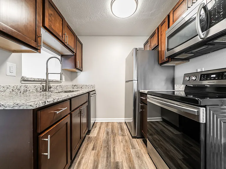Integrity Chardon / Maple Ridge Apartments — Photo 3