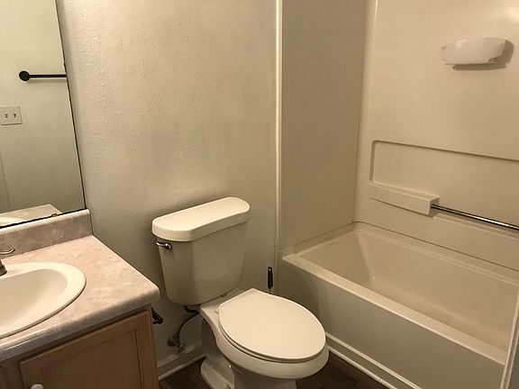 2nd image of 2569 McElroy St APT 2