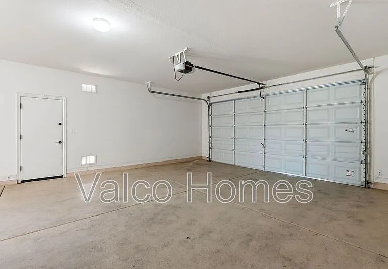 2717 E Ficus Way — Photo 13