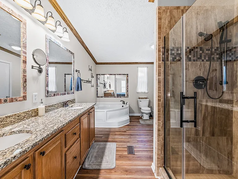 23 Anna Highview Dr — Photo 9