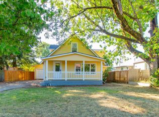 1368 Hayes St, Eugene, OR 97402