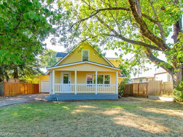 1368 Hayes St, Eugene, OR 97402