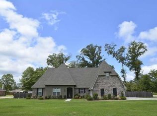 47215 Milton Rd, Tickfaw, LA 70466