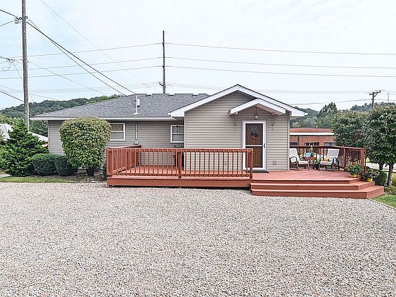 5th image of 1445 Moxahala Ave