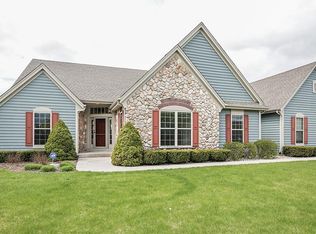 10513 N Elderberry Ln, Mequon, WI 53092