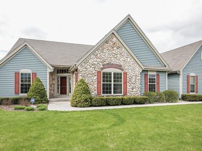 10513 N Elderberry Ln, Mequon, WI, 53092