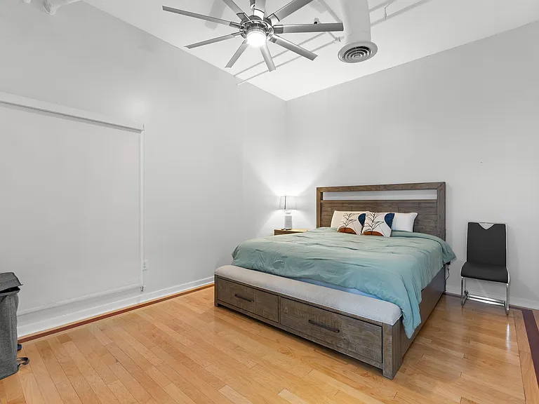 175 2nd St S #916 — Photo 8