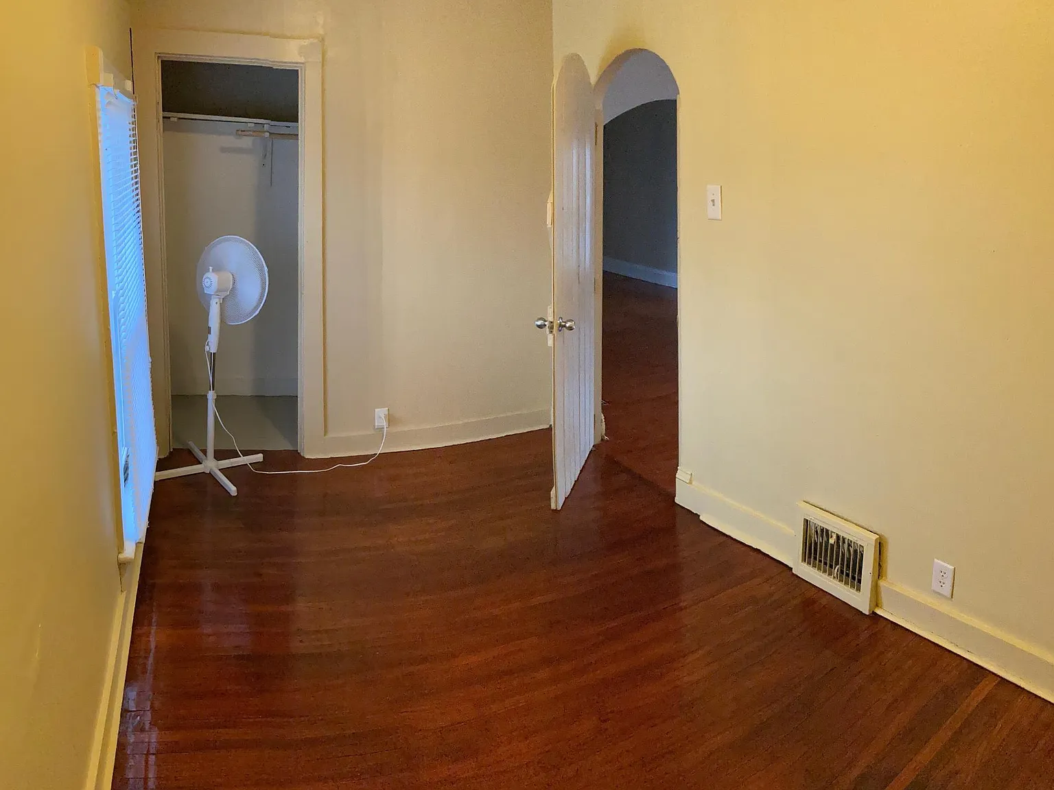 312 Summit St — Photo 2