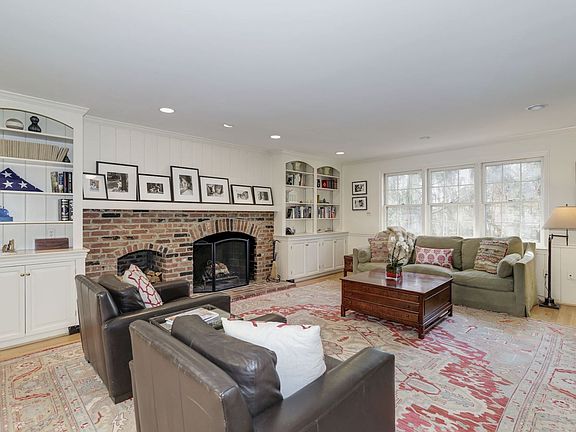 5th image of 8021 River Falls Dr