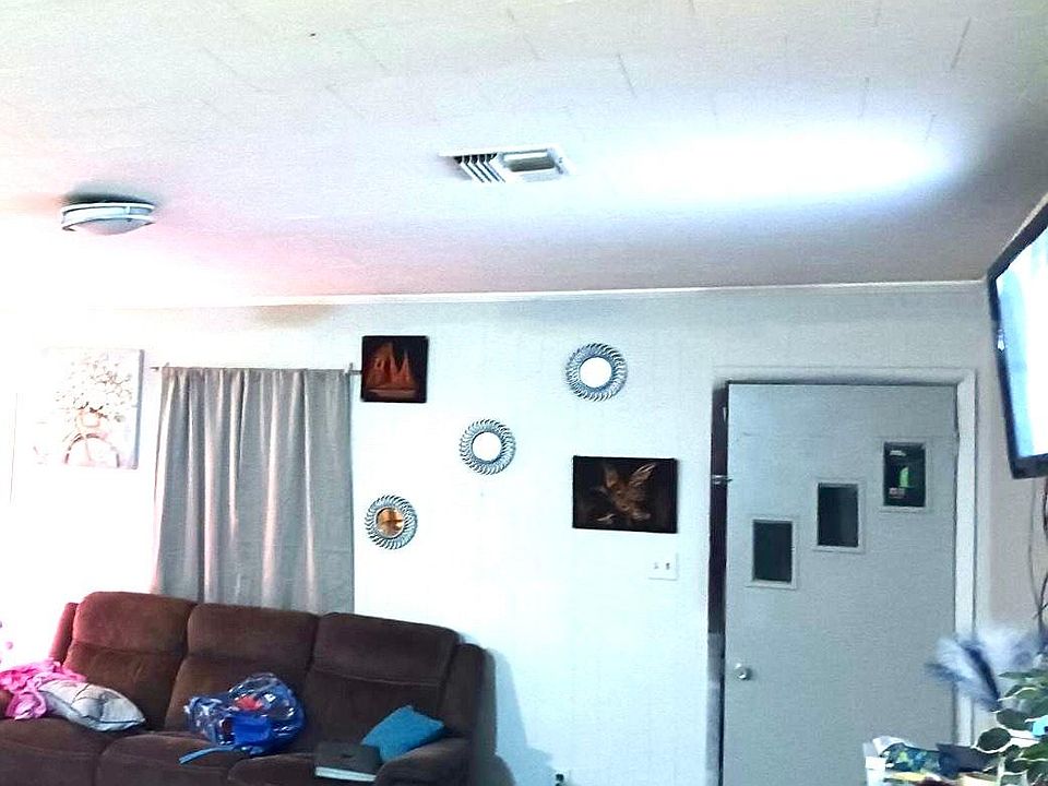 2nd image of 1029 W Berard Dr