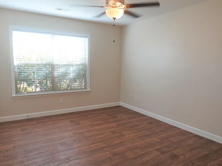 610 Flintrock Dr — Photo 25