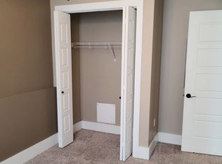 Pierce School Lofts, Davenport, IA 52803