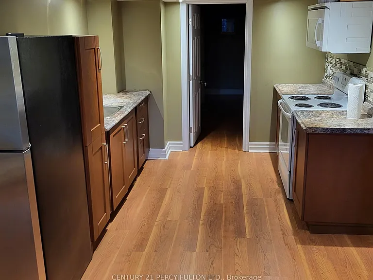 50 Purdue Ave — Photo 17