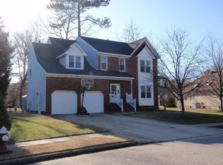 1140 Lawson Cove Cir, Virginia Beach, VA 23455