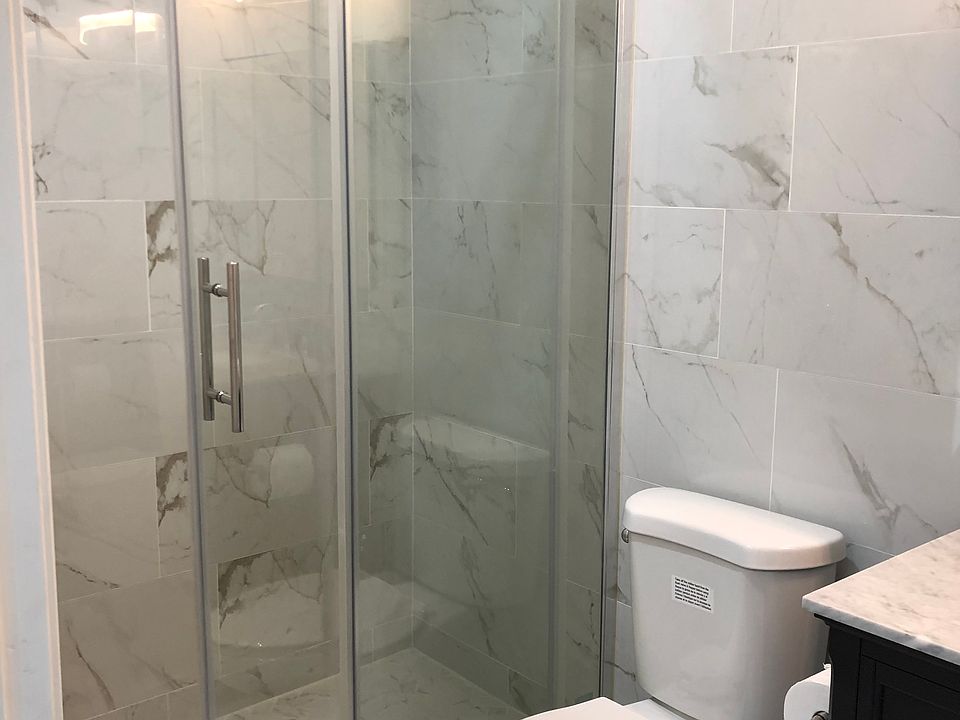 2nd image of 732 Sansom St #403