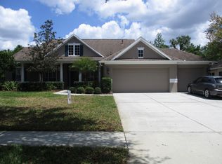 15936 Sorawater Dr, Lithia, FL 33547