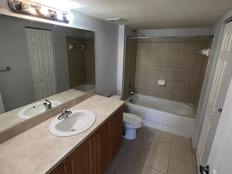 6769 Heritage Grande #2103 — Photo 11