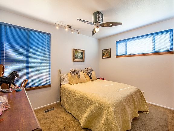 4th image of 3627 S Mill Cir