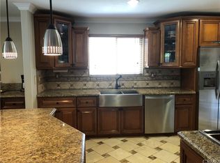 6468 Penfield Ave, Woodland Hills, CA 91367