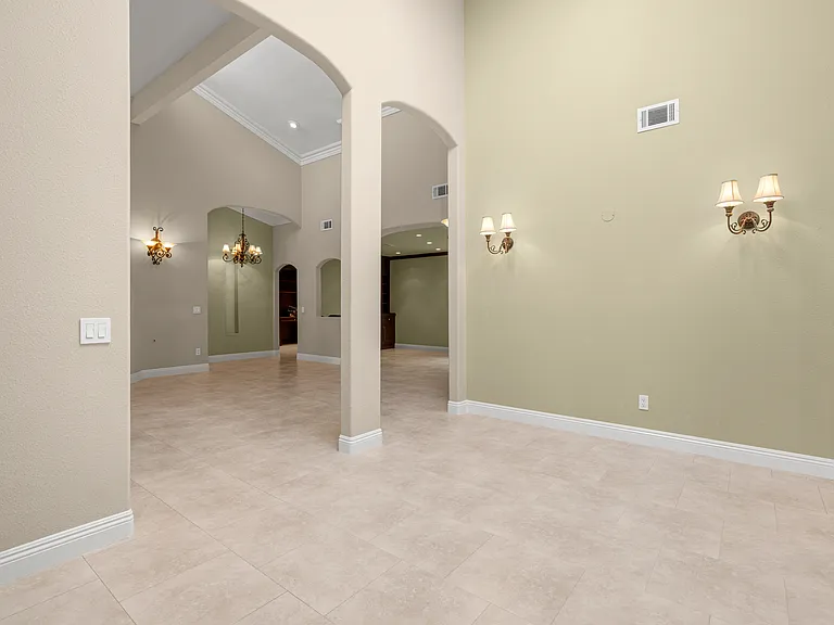1315 Macadamia Dr — Photo 16