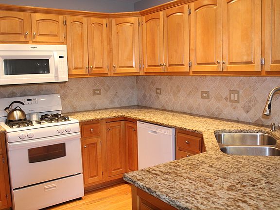 3rd image of 9341 Kimmel Ct
