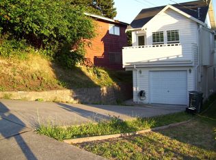 1009 S Henderson St, Seattle, WA 98108