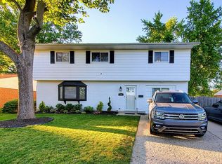 290 W Factory Rd, Springboro, OH 45066