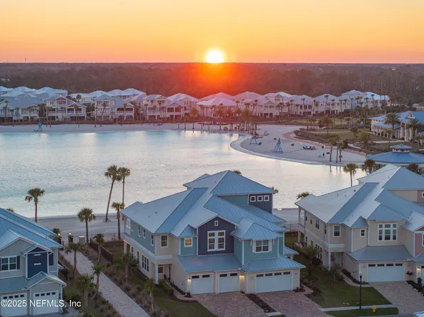 445 MARQUESA Circle, St. Johns, FL 32259